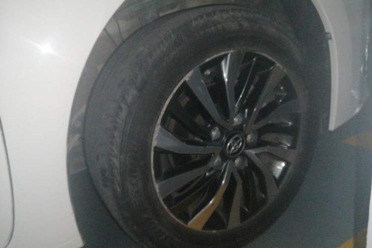Used Toyota Corolla Hybrid E+ 2020 1.8L E-CVT Comfort Edition Right Front Wheel Hub