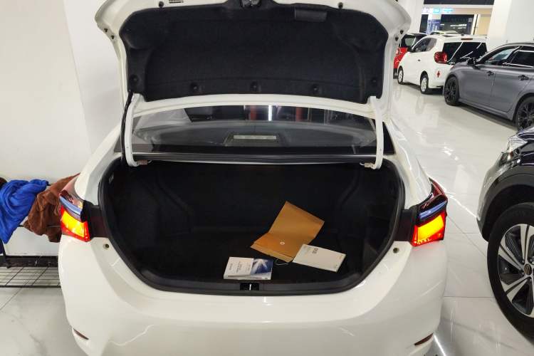 Used Toyota Corolla Hybrid E+ 2020 1.8L E-CVT Comfort Edition Trunk