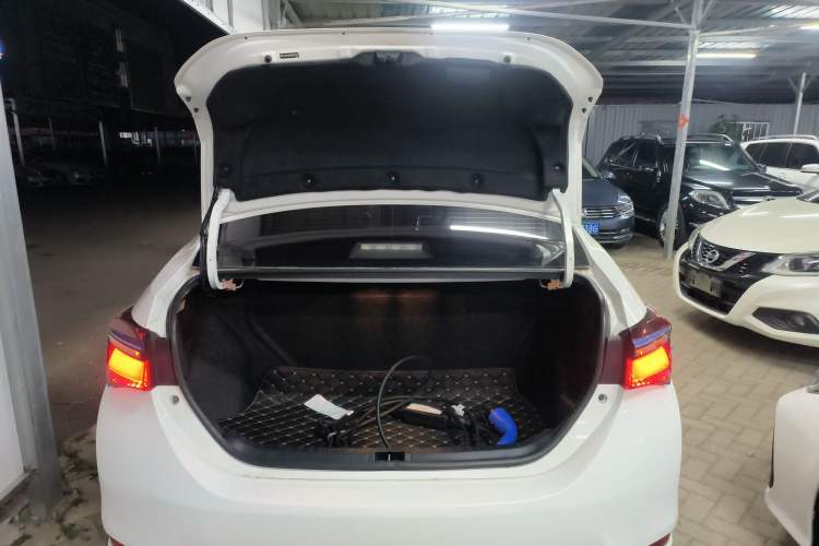 Used Toyota Corolla Hybrid E+ 2020 1.8L E-CVT Comfort Edition Trunk