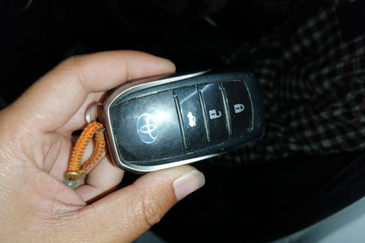 Used Toyota Corolla Hybrid E+ 2020 1.8L E-CVT Comfort Edition Vehicle Key