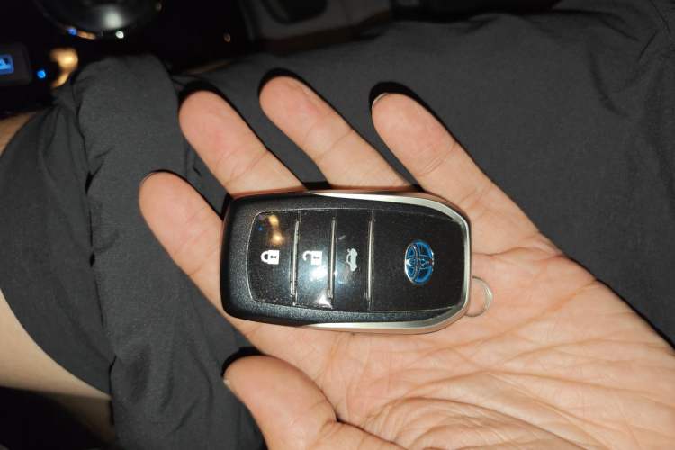 Used Toyota Corolla Hybrid E+ 2020 1.8L E-CVT Comfort Edition Vehicle Key