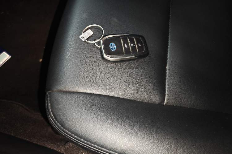 Used Toyota Corolla Hybrid E+ 2020 1.8L E-CVT Comfort Edition Vehicle Key
