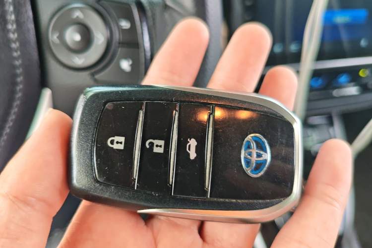 Used Toyota Corolla Hybrid E+ 2020 1.8L E-CVT Comfort Edition Vehicle Key