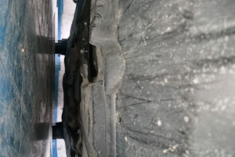 Used Toyota Crown 2005 3.0L Royal Saloon Chassis Front