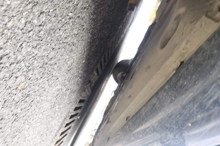 Used Toyota Crown 2005 2.5L Royal Chassis Front Left