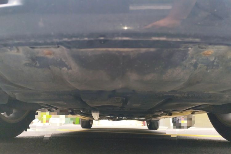 Used Toyota Crown 2005 2.5L Royal Chassis Front