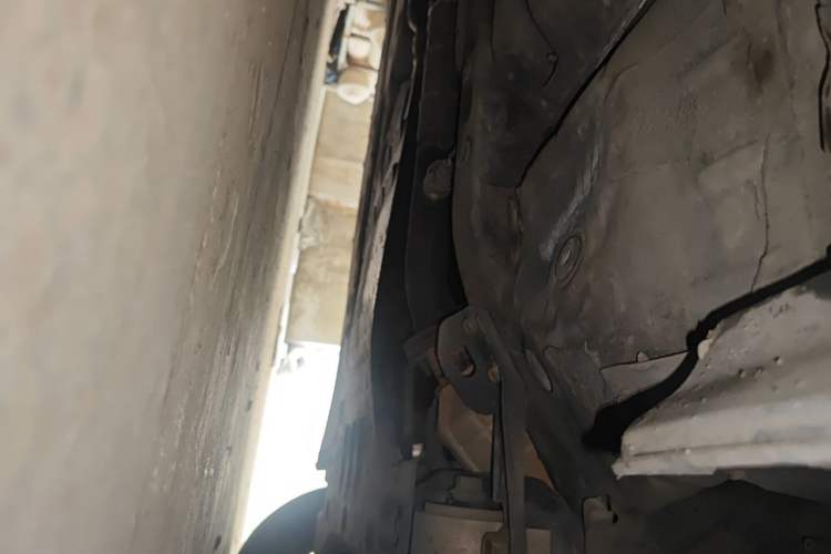 Used Toyota Crown 2005 3.0L Royal Saloon Chassis Front Right