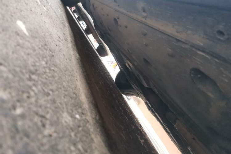 Used Toyota Crown 2005 3.0L Royal Chassis Front Right