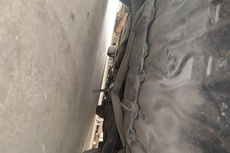 Used Toyota Crown 2005 3.0L Royal Saloon Chassis Rear