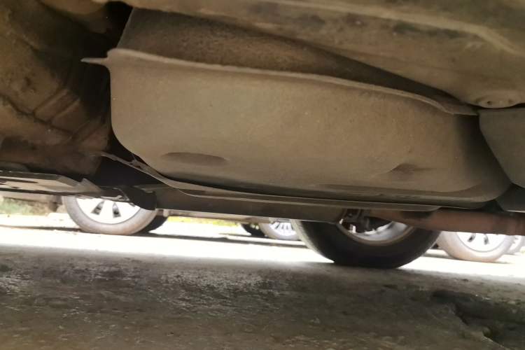 Used Toyota Crown 2005 3.0L Royal Chassis Rear Left