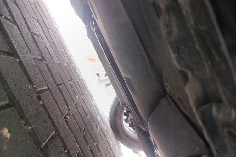 Used Toyota Crown 2005 3.0L Royal Saloon Chassis Rear Left