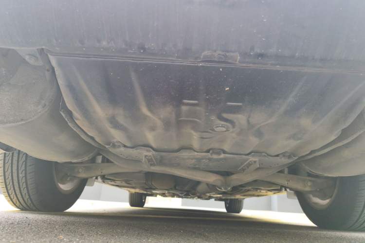 Used Toyota Crown 2005 2.5L Royal Chassis Rear