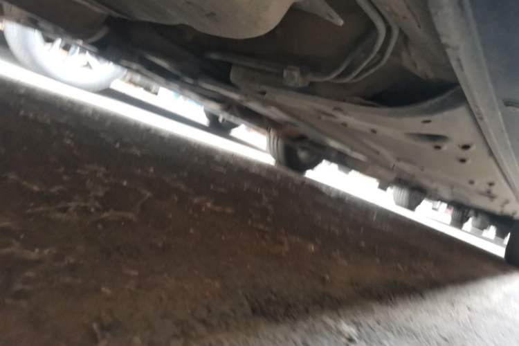 Used Toyota Crown 2005 3.0L Royal Chassis Rear Right
