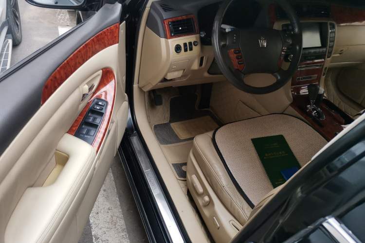 Used Toyota Crown 2005 3.0L Royal Driver Seat