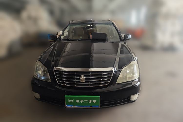Used Toyota Crown 2005 3.0L Royal Saloon Front