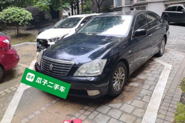 Used Toyota Crown 2005 3.0L Royal