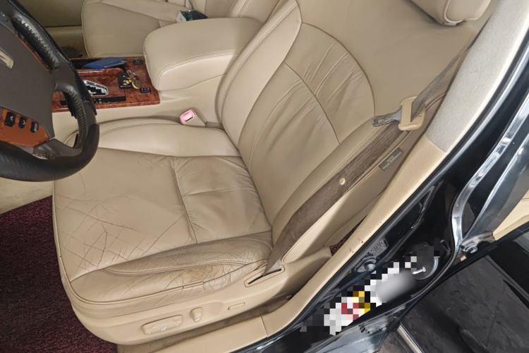 Used Toyota Crown 2005 3.0L Royal Saloon Left Front Seat