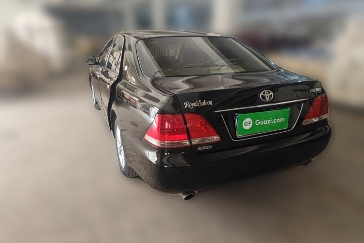 Used Toyota Crown 2005 3.0L Royal Saloon Rear Left 45 Deg