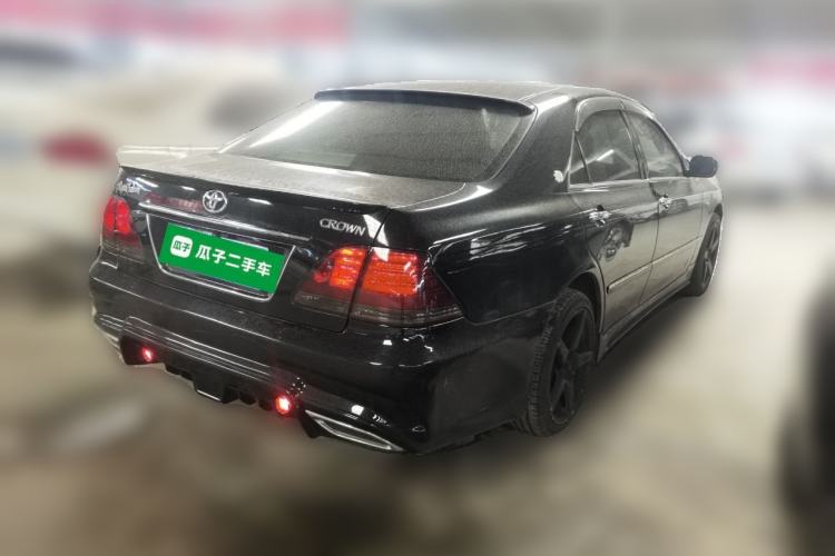 Used Toyota Crown 2005 2.5L Royal Rear Right 45 Deg