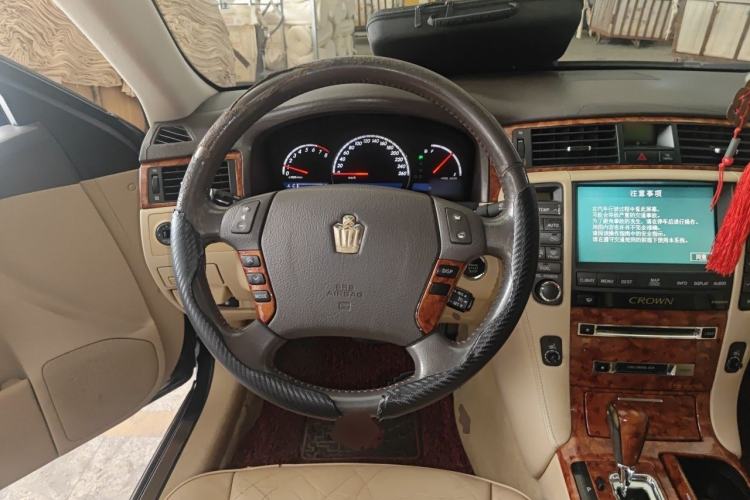 Used Toyota Crown 2005 3.0L Royal Saloon Steering Wheel