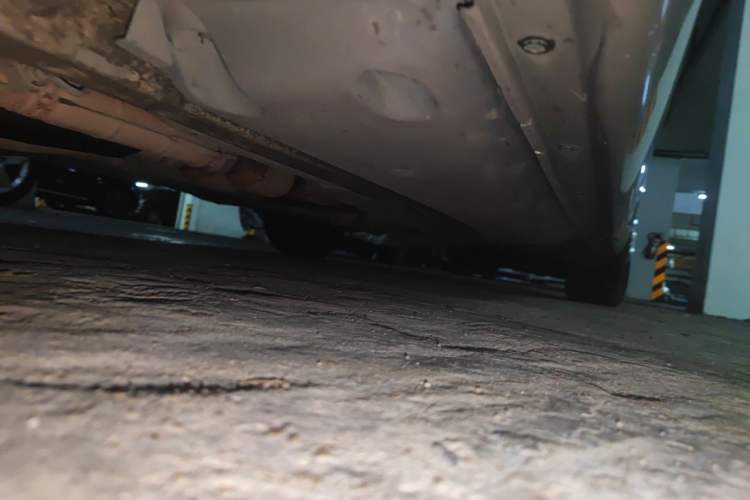 Used Toyota Crown 2005 3.0L Royal Saloon Chassis Front Left