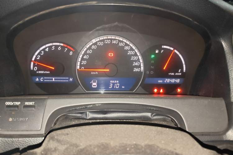 Used Toyota Crown 2005 3.0L Royal Instrument Cluster