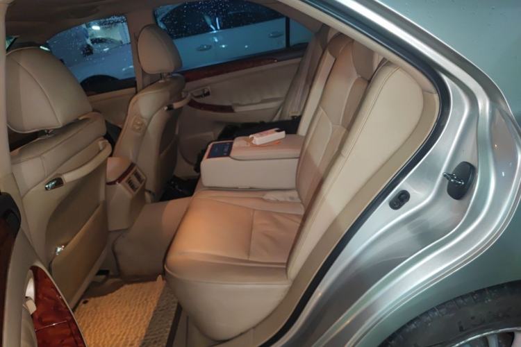 Used Toyota Crown 2005 3.0L Royal Saloon Left Rear Seat