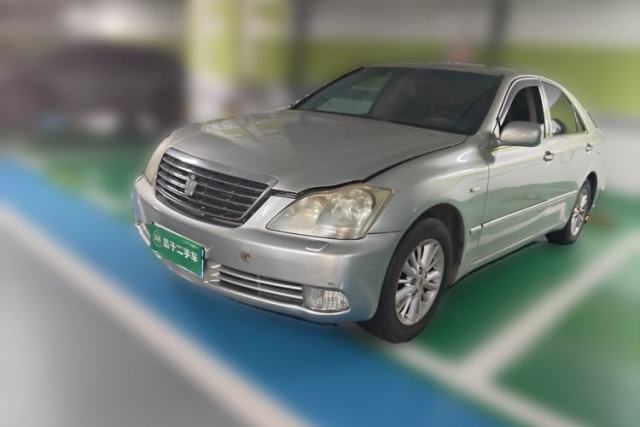 Used Toyota Crown 2005 3.0L Royal