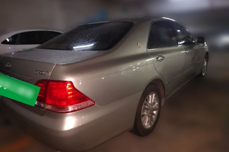 Used Toyota Crown 2005 3.0L Royal Saloon Rear Right 45 Deg