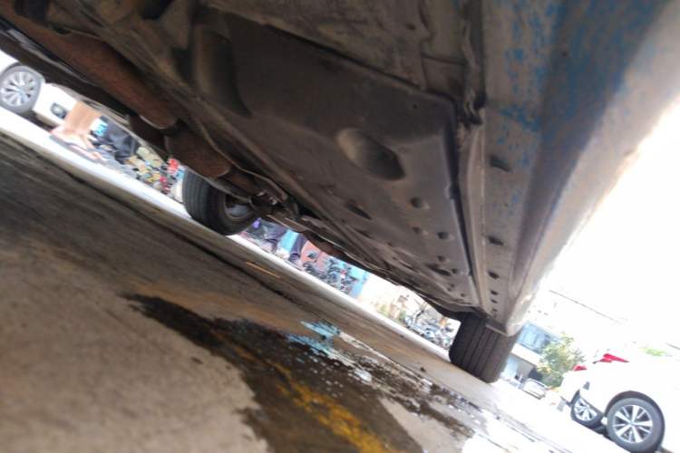 Used Toyota Crown 2005 2.5L Royal Chassis Front Left