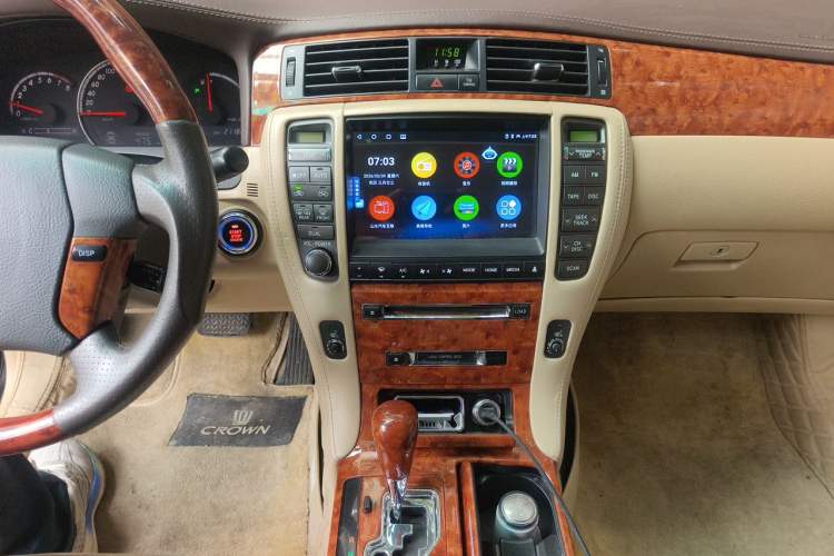 Used Toyota Crown 2006 2.5L Royal Leather Edition Audio And AC Panel