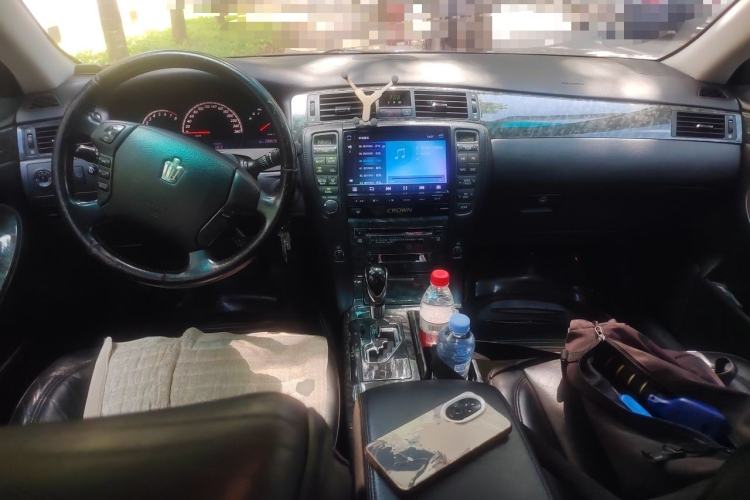 Used Toyota Crown 2006 2.5L Royal Leather Edition Center Console