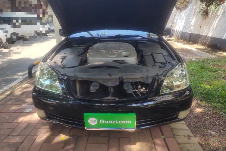 Used Toyota Crown 2006 2.5L Royal Leather Edition Engine Bay