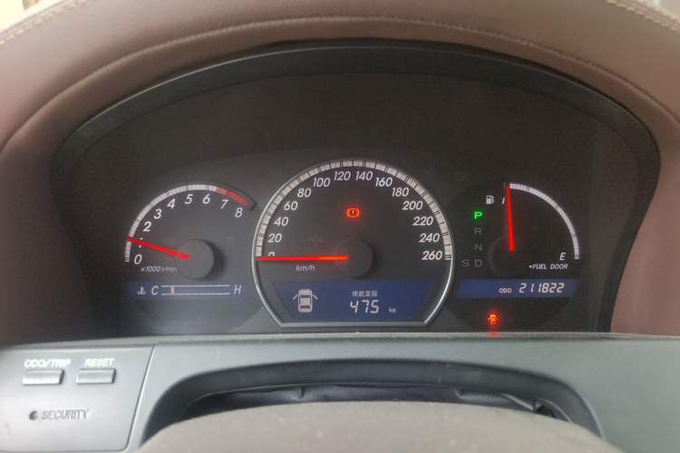 Used Toyota Crown 2006 2.5L Royal Leather Edition Instrument Cluster