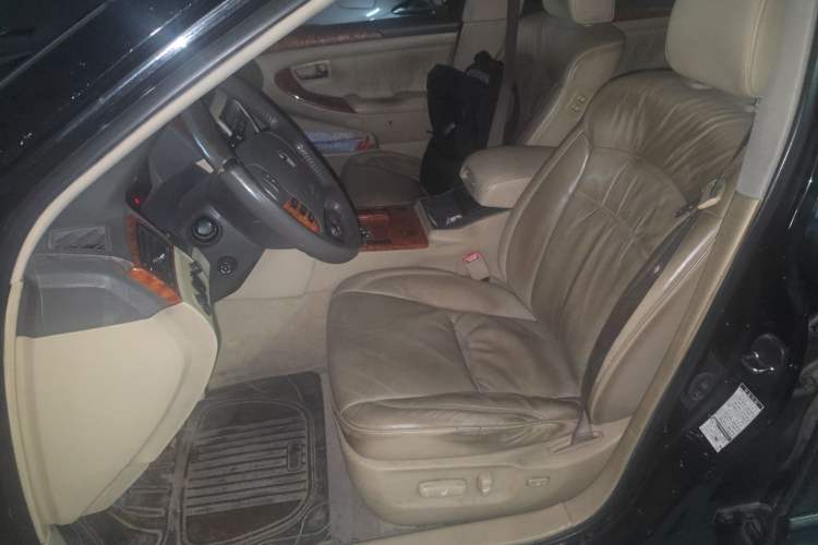 Used Toyota Crown 2006 2.5L Royal Leather Edition Left Front Seat