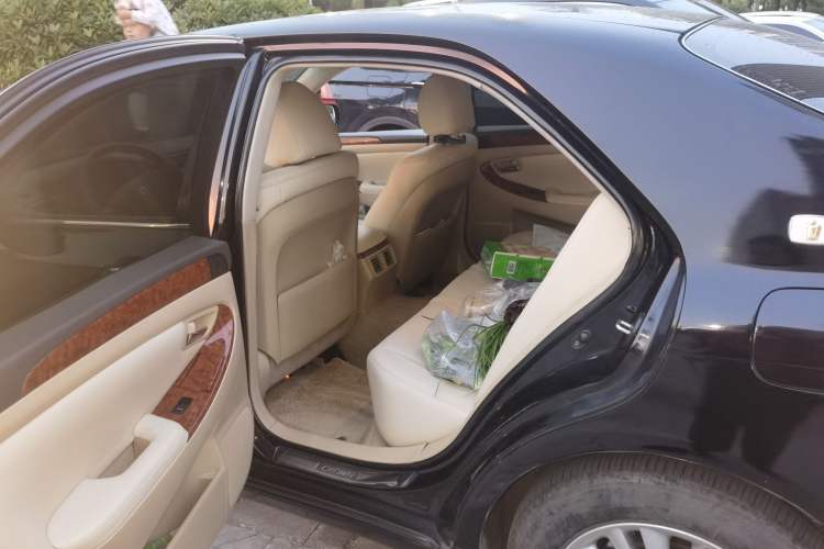 Used Toyota Crown 2006 2.5L Royal Leather Edition Left Rear Seat