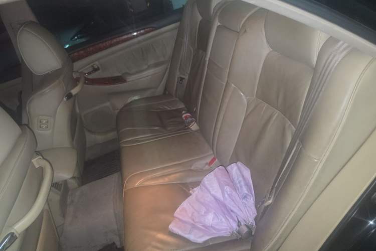 Used Toyota Crown 2006 2.5L Royal Leather Edition Left Rear Seat