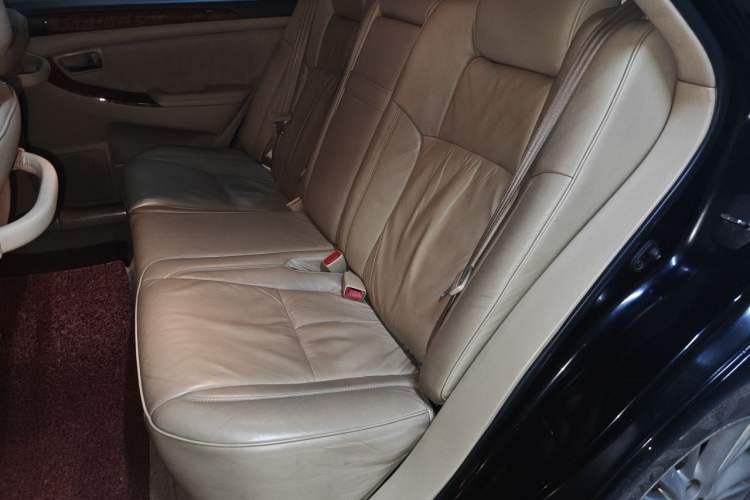 Used Toyota Crown 2006 2.5L Royal Leather Edition Left Rear Seat