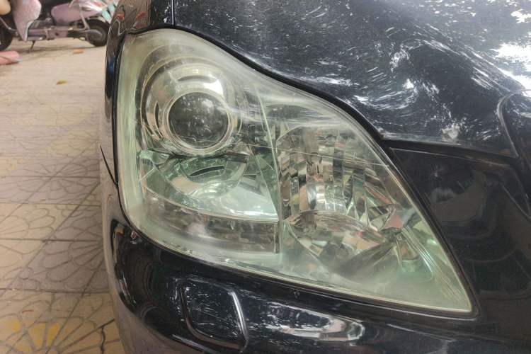 Used Toyota Crown 2006 2.5L Royal Leather Edition Right Front Headlight