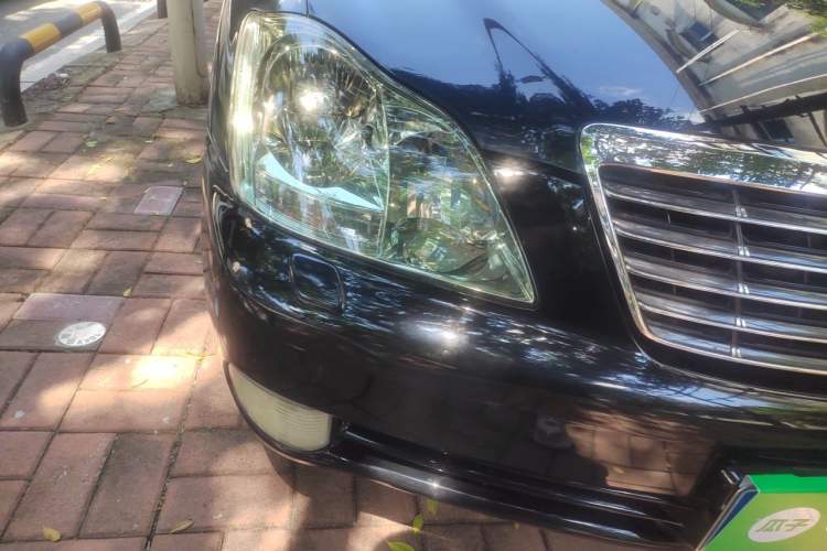 Used Toyota Crown 2006 2.5L Royal Leather Edition Right Front Headlight