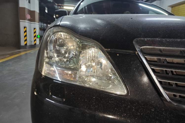 Used Toyota Crown 2006 2.5L Royal Leather Edition Right Front Headlight
