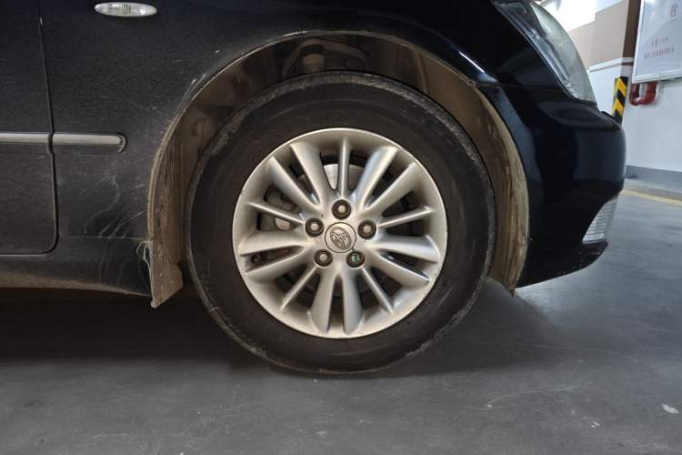 Used Toyota Crown 2006 2.5L Royal Leather Edition Right Front Wheel Hub