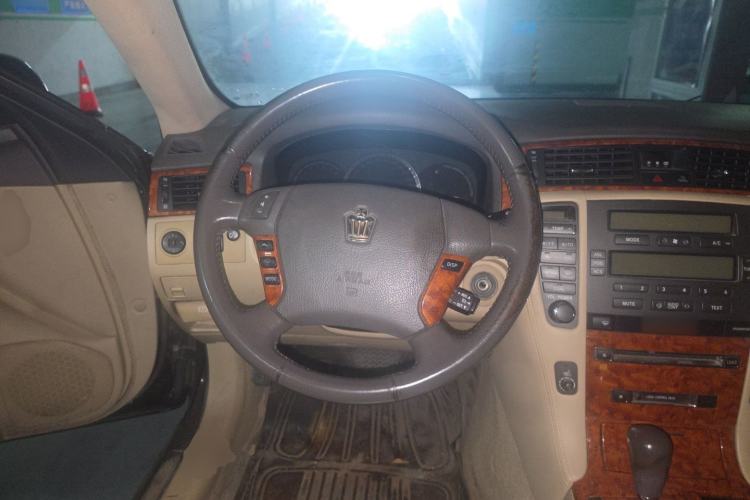 Used Toyota Crown 2006 2.5L Royal Leather Edition Steering Wheel