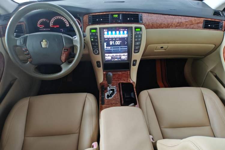 Used Toyota Crown 2007 2.5L Royal Genuine Leather Edition Center Console