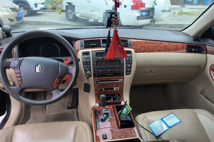 Used Toyota Crown 2007 2.5L Royal Genuine Leather Edition Center Console
