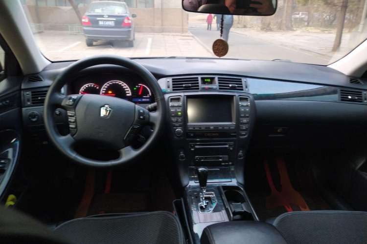 Used Toyota Crown 2007 3.0L Royal Saloon Stylish Navigation Center Console