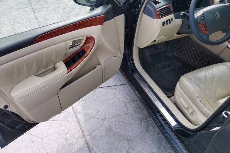 Used Toyota Crown 2007 2.5L Royal Special Edition Driver Seat