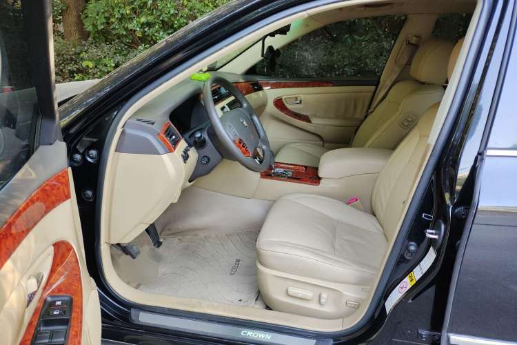 Used Toyota Crown 2007 2.5L Royal Special Edition Driver Seat