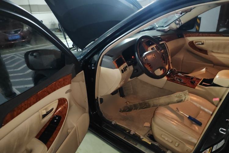 Used Toyota Crown 2007 2.5L Royal Special Edition Driver Seat