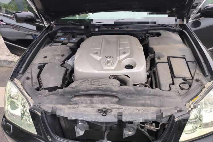 Used Toyota Crown 2007 2.5L Royal Genuine Leather Edition Engine Bay